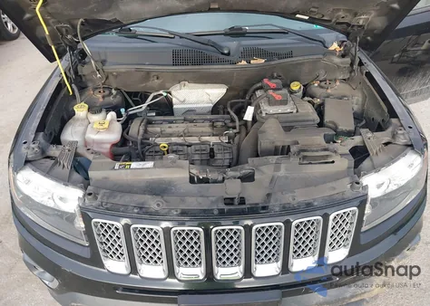 2016 Jeep Compass High Altitude Edition z USA, uszkodzony, nr VIN 1C4NJCEA7GD789174